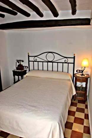 Hotel Zahori Приего-де-Кордова Номер фото